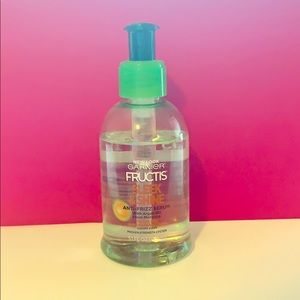 Garnier Sleek and Shine Anti-Frizz Serum